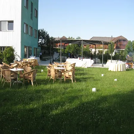 San Lorenzo Si Alberga Hotel