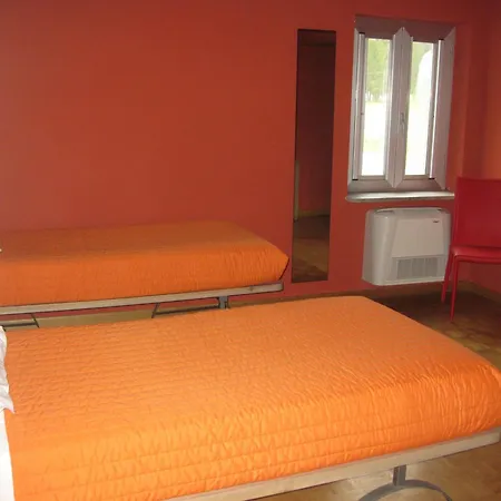 San Lorenzo Si Alberga