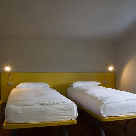 San Lorenzo Si Alberga