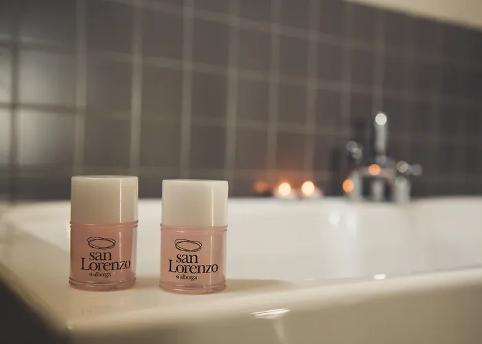 San Lorenzo Si Alberga 3* קמיליאטלו סילאנו