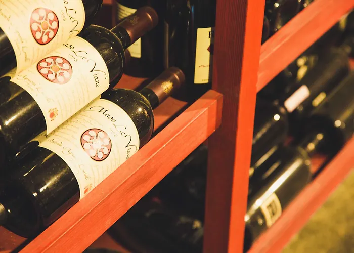 San Lorenzo Si Alberga 3* קמיליאטלו סילאנו